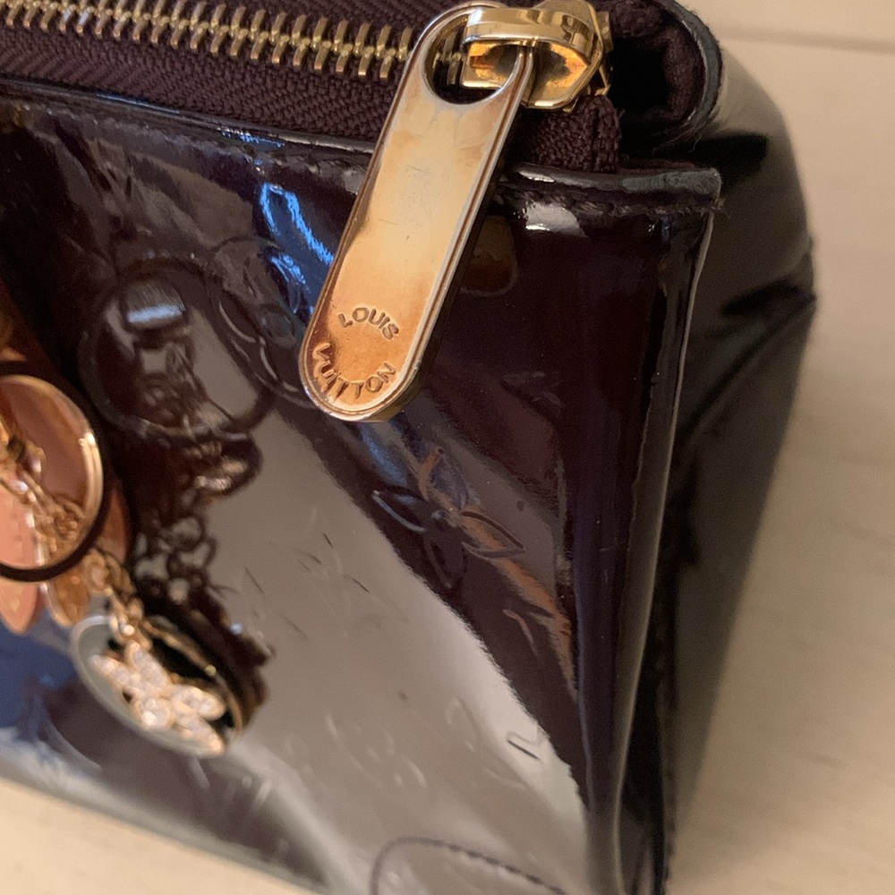 Louis Vuitton Burgundy and Tan Shoulder Bag - Picture 6 of 15